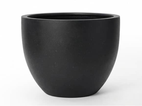 Huevo Fiberstone Planter Black 100L