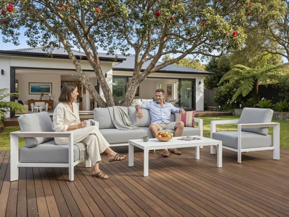 Nola Outdoor Lounge Suite